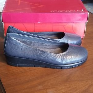 Aerosoles Dark Blue Leather Lantern Flats